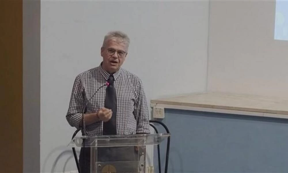 Γώγος: "Δεν αρκεί μόνο η μάσκα - Είμαστε σε μια πραγματικά επικίνδυνη φάση"